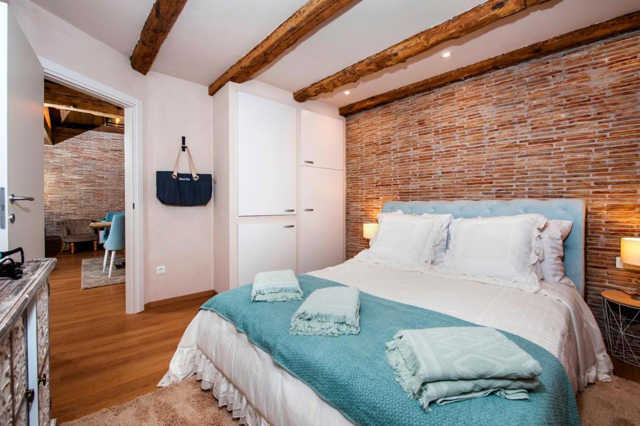 Apartments Casa De Amicis روفينج المظهر الخارجي الصورة
