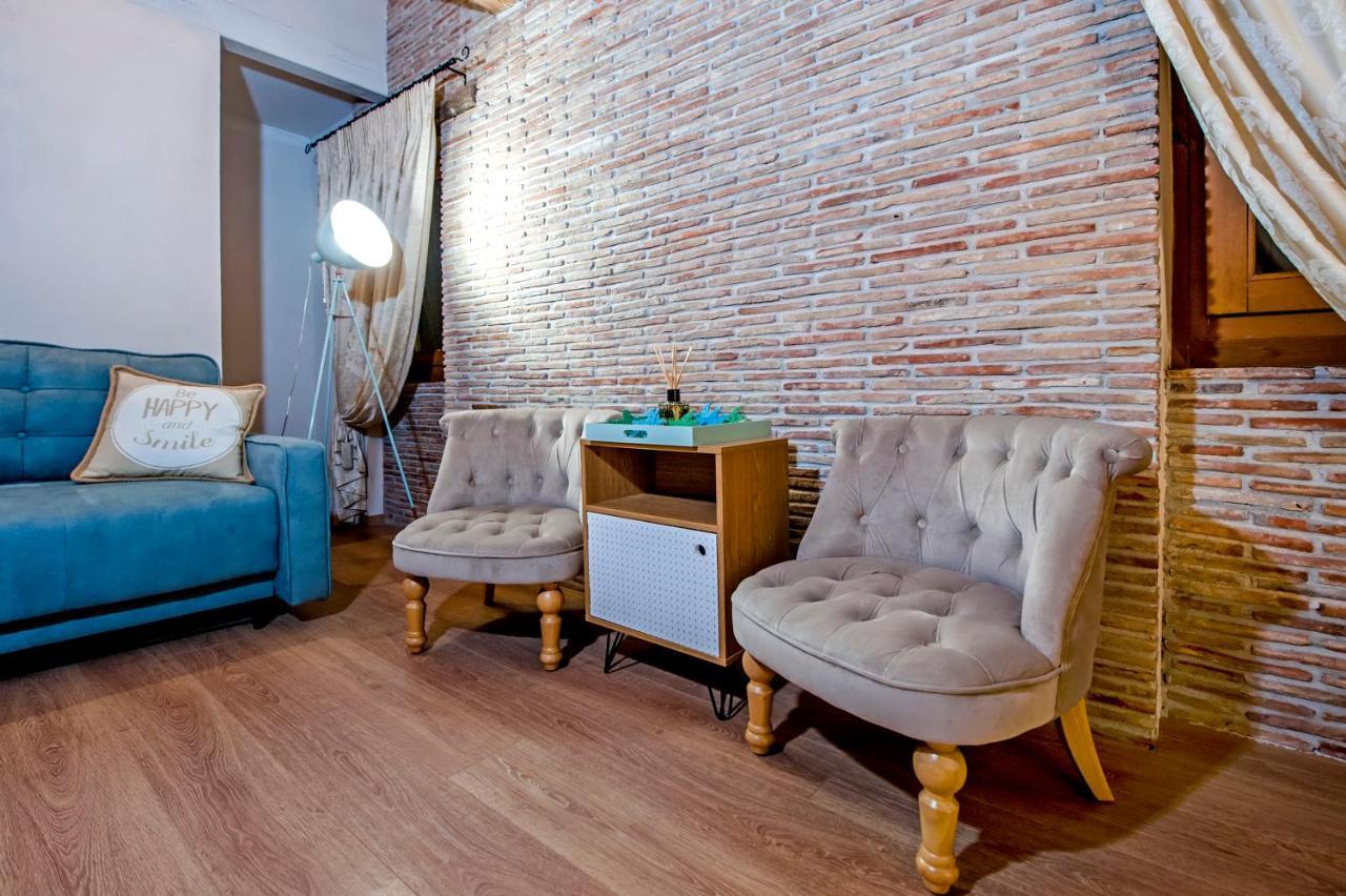 Apartments Casa De Amicis روفينج المظهر الخارجي الصورة