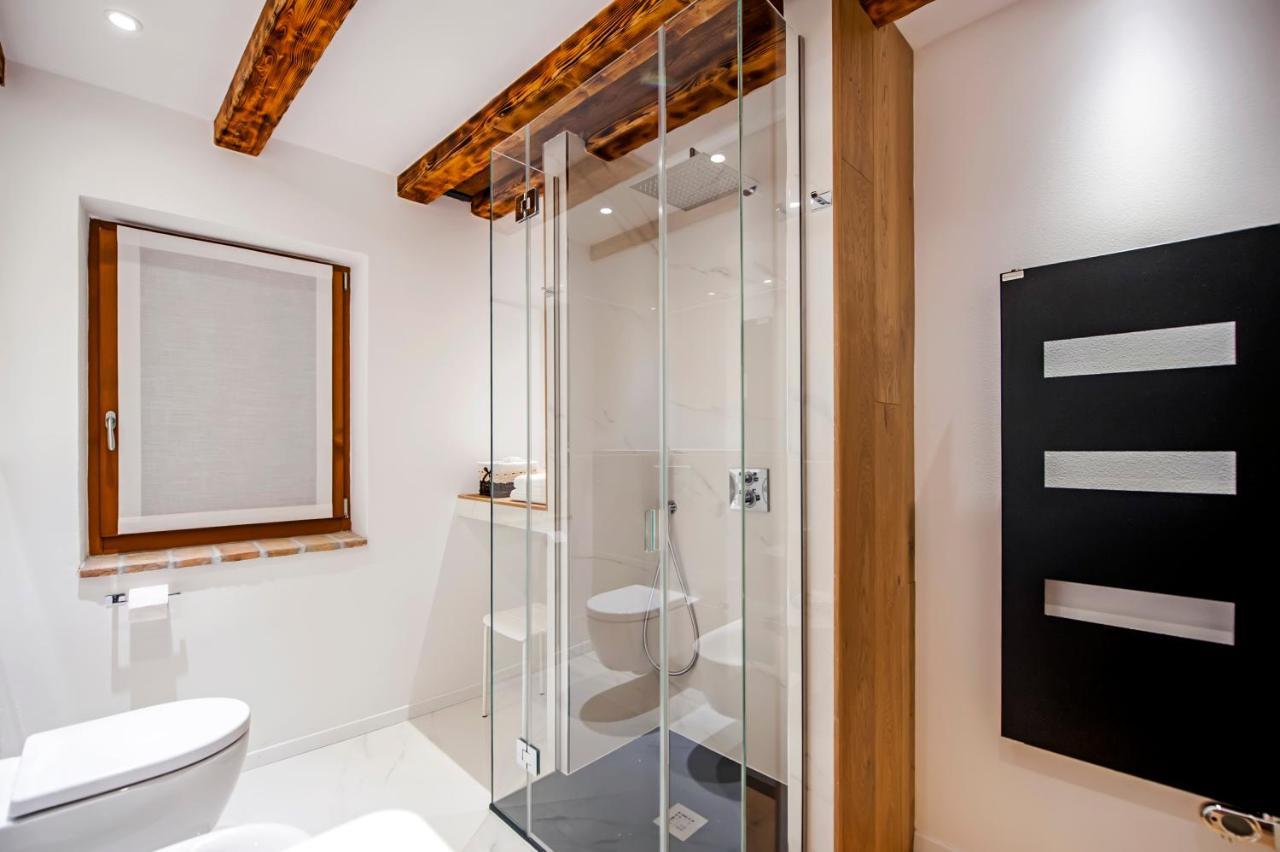 Apartments Casa De Amicis روفينج المظهر الخارجي الصورة